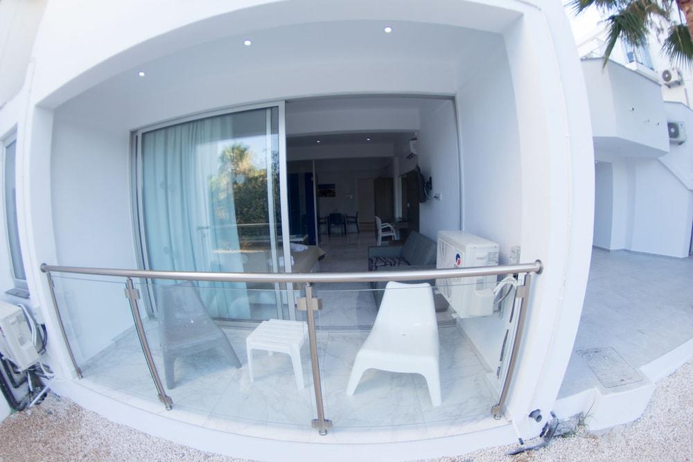 Rio Gardens Aparthotel Ajía Nápa Kültér fotó